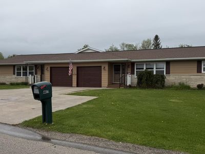 607 & 609 Kennedy Rd