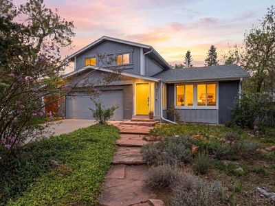 4247 Redwood Ct