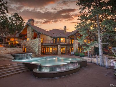 982 Preston Court