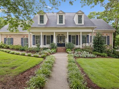 1011 Buckingham Cir