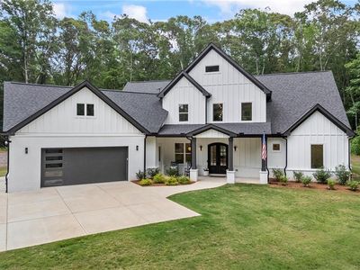 126 Elmwood Rd