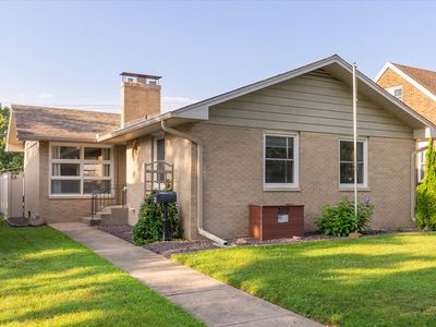 309 W 2nd St
