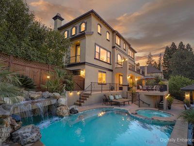 200 American River Canyon Dr
