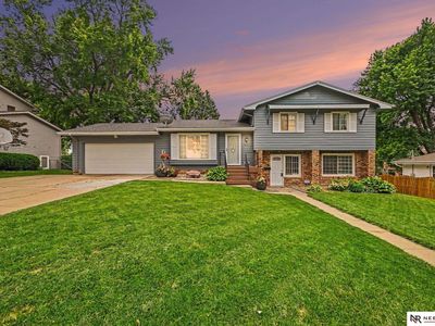 Property at 603 Hogan Dr, Papillion, NE