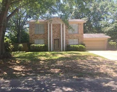 2501 Holiday Dr