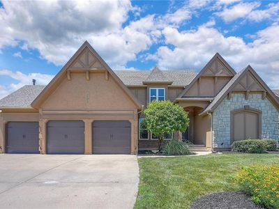 6826 NW Monticello Ct