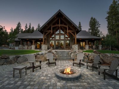 2875 N Smith & Wesson Cir