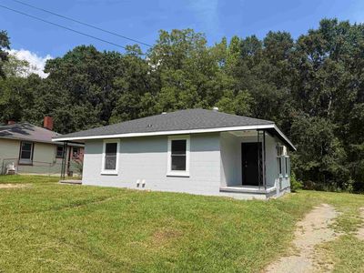 683-685 Beaumont Ave