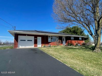 1235 8th Street Dr