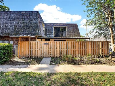 2906 Ash Dr