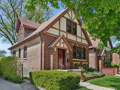 Property at 3622 Arthur Ave, Brookfield, IL