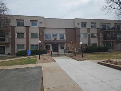 2800 Hillsboro Ave N APT 307