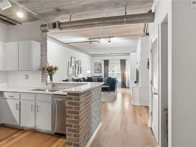 800 Peachtree St NE APT 1110