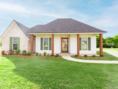 321 Newport Ln