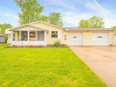 Property at 1854 Drenik Dr, Wickliffe, OH