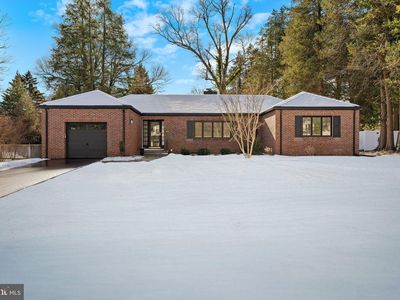 1011 Evergreen Rd