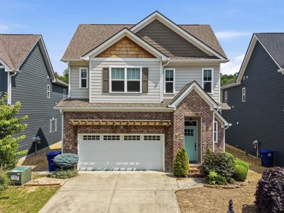 1738 Seven Pines Ln