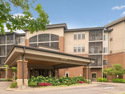 7100 Metro Blvd Unit 234