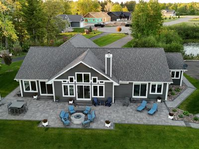 704 Leather Ct