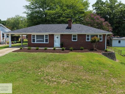440 Brooke Dr