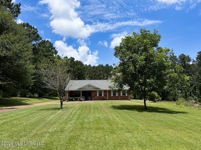 1015 Shady Lane Dr
