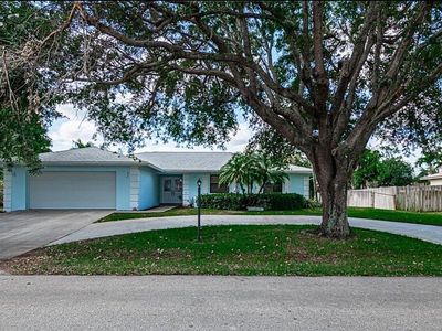 97 W Palm Ave