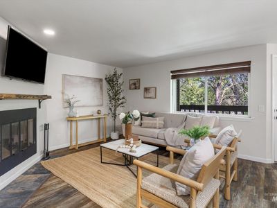 3757 S Gekeler Ln APT 192