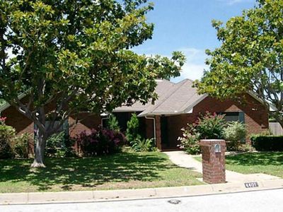 4401 Waycross Dr