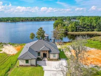 64 Lagrange Cove Cir