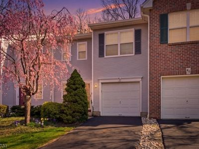 Property at 42 Pond Hollow Dr, Oak Ridge, NJ
