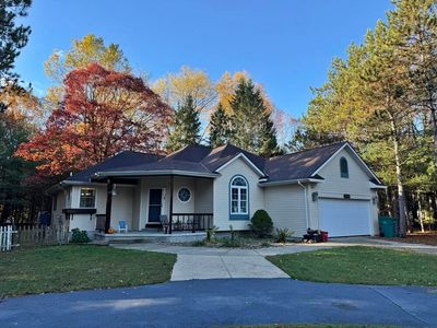 9198 Forest Pines Dr