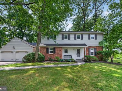 399 Woodlyn Dr