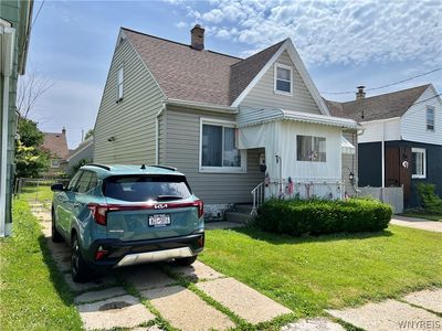 307 Fenton St