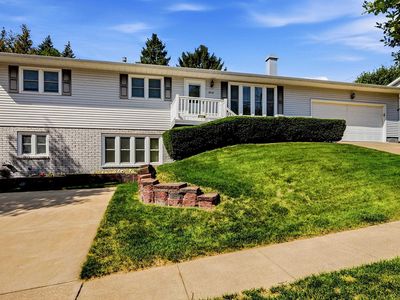 2215 Jaeger Dr