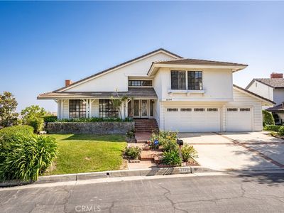 2326 N Rockridge Cir