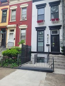 444 Dayton St