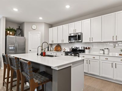 Property at 923 Heaven Dr, Beasley, TX