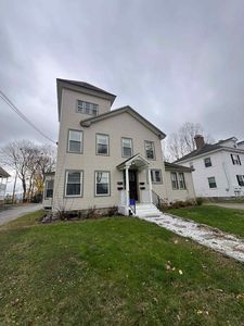 55 Pomeroy Ave #3