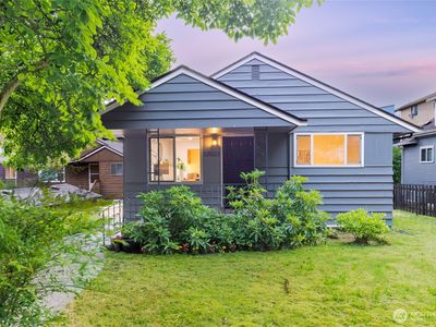 12023 35th Avenue NE