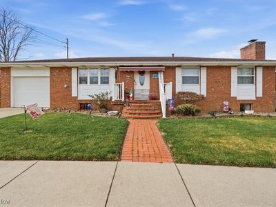 Property at 2512 Capital Dr, Parkersburg, WV