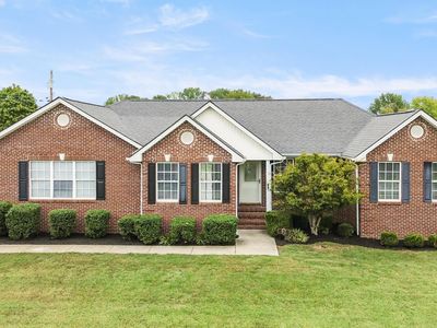 92 Water Cliff Dr
