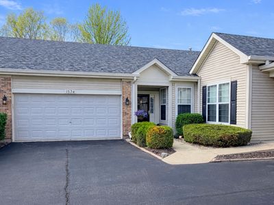 1534 W Cadillac Cir