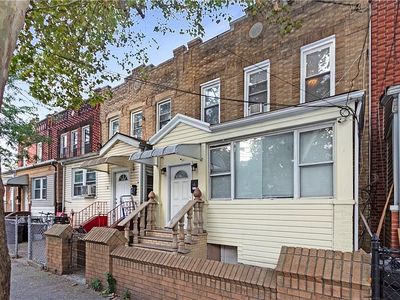 557 Drew St