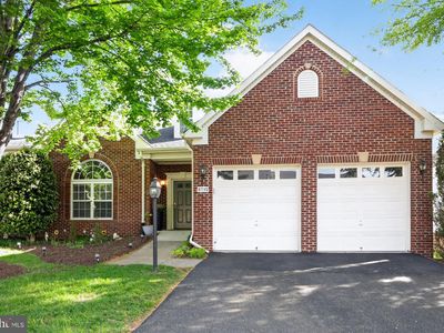 Property at 6715 Holly Farm Ln, Warrenton, VA
