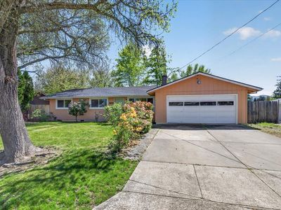 2824 Alameda St