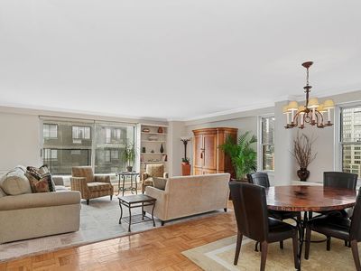 340 E 64th St APT 18M