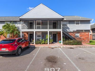 200 Country Club Dr APT 906
