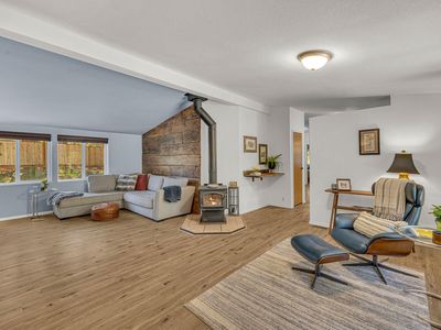 60335 Zuni Cir