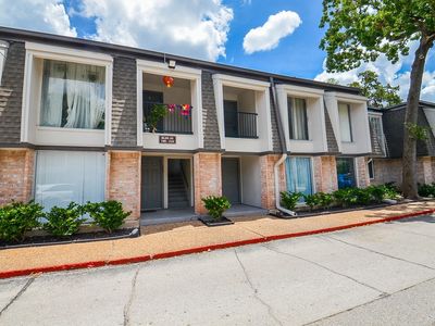 12633 Memorial Dr APT 206
