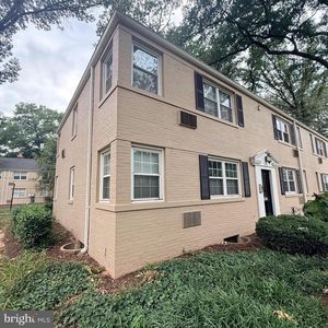 4318 N Pershing Dr #43181